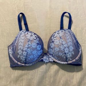 Victoria’s Secret Dream Angels Lace Push Up Bra